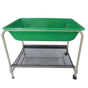 ชุดถาดกิจกรรมน้ำและทรายสีเขียวพร้อมขาตั้งมีล้อเลื่อน (Green Desktop Water tary with Stand) - Image 3