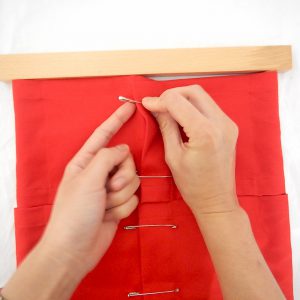 กรอบไม้แต่งตัวติดเข็มกลัด - Image 6