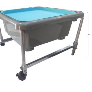 ชุดถาดกิจกรรมสร้างสรรค์สีเทา-ฟ้าพร้อมขาตั้งมีล้อเลื่อนสูง  40 cm (Fun2 Play Activity Tray with Stand 40 cm  (Grey - Blue)) - Image 4